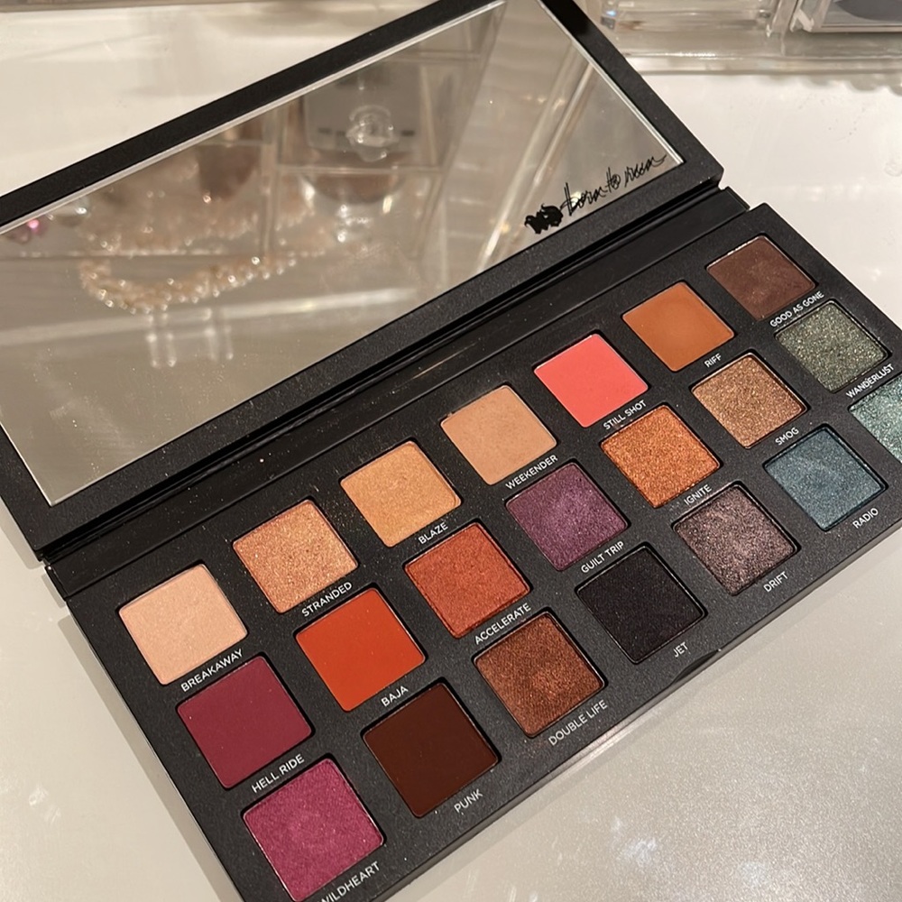 Urban Decay Born to Run Palette
